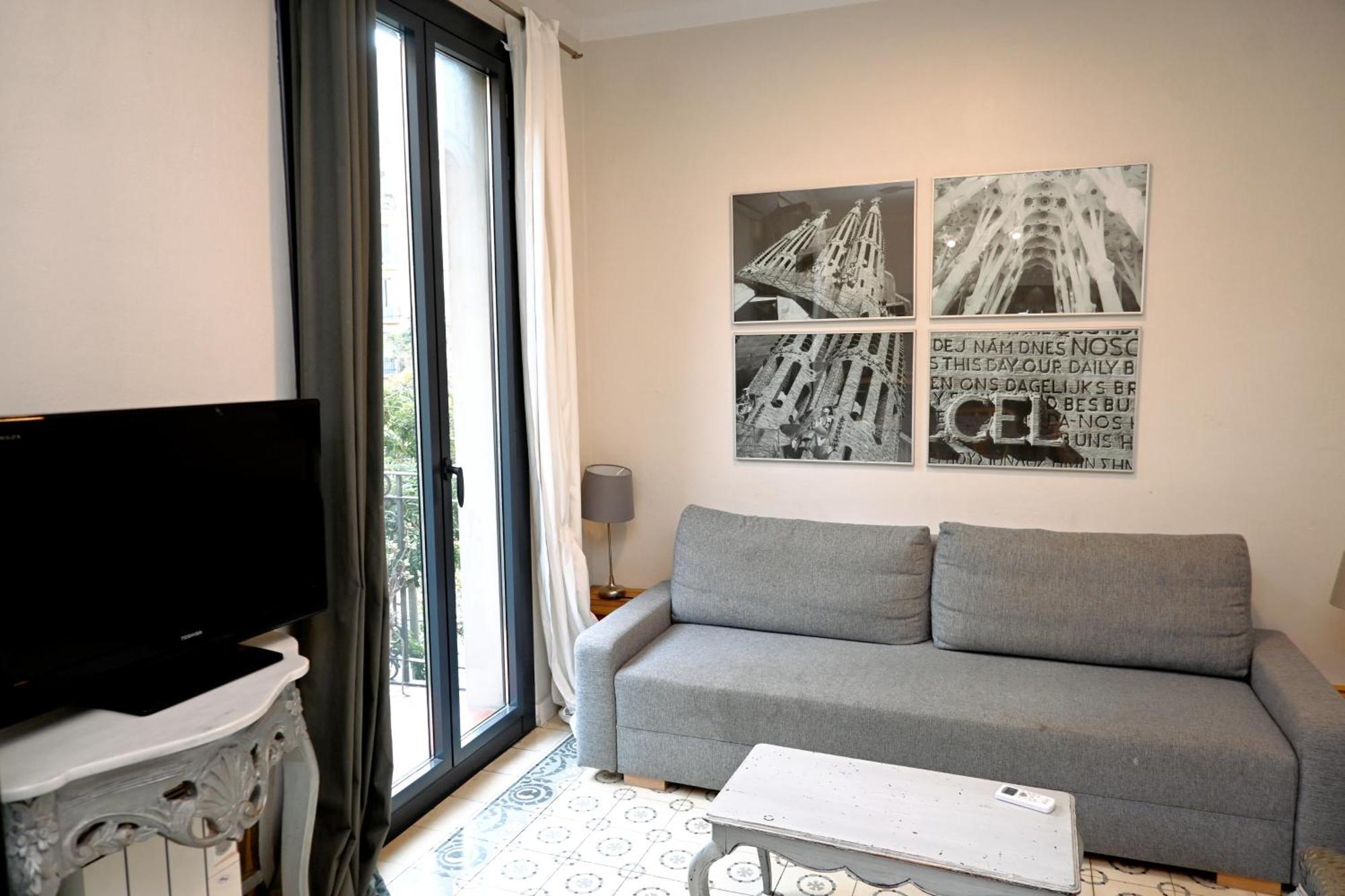 Homenfun Barcelona Sagrada Familia Marina מראה חיצוני תמונה